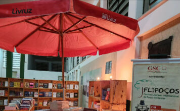 Flipoços no Hacktown 2024, em prol da Literatura